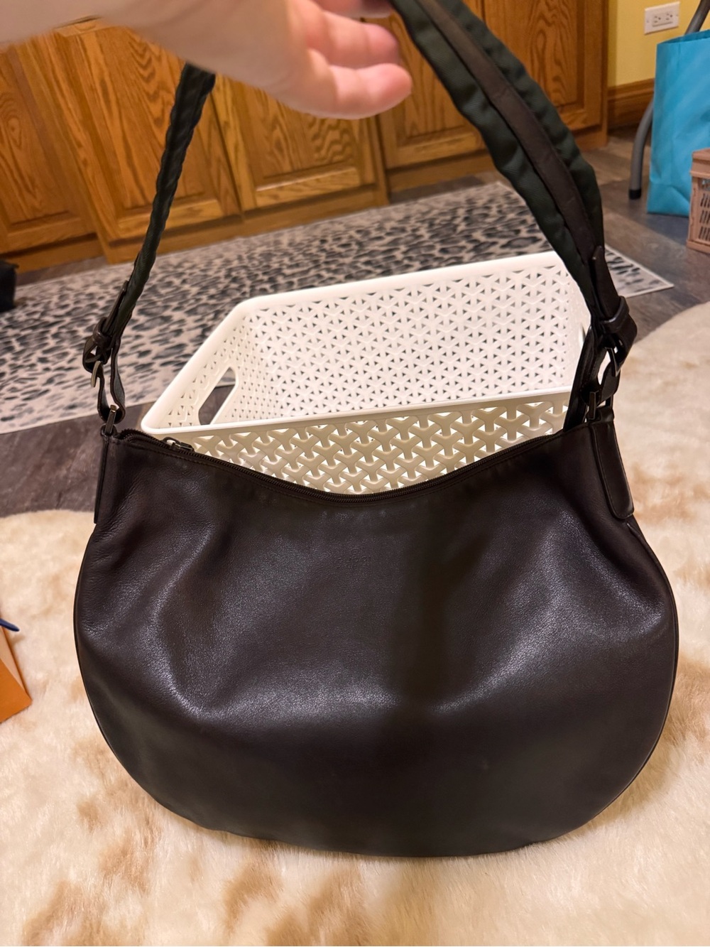 Authentic Gucci Brown Leather Shoulder Bag - Quiet Luxury Tom Ford Y2K Era